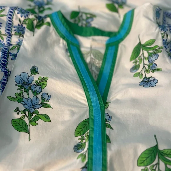 entro White Midi Dress with Blue Floral Print and Green Trim - Picture 16 of 16